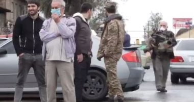 شباب أرمن يتطوعون فى الجيش لمواجهة هجوم الأتراك بإقليم قره باغ.. فيديو