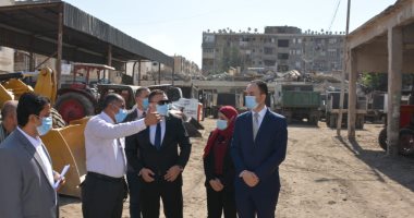 نائب محافظ الدقهلية يتابع الخدمات المقدمة للمواطنين بحى غرب المنصورة.. صور