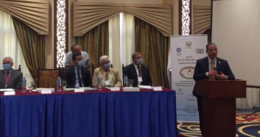 محافظ الفيوم يشهد ورشة عمل مشروع تحسين الميكنة الزراعية المستدامة