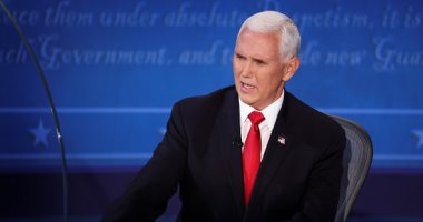 هل يفكر مايك بنس فى خوض سباق البيت الأبيض 2024؟ نائب الرئيس السابق يشارك فى عدة فعاليات وينشر مذكراته فى إشارة محتملة على عزمه خوض السباق.. وخبراء: يواجه تحديات كثيرة وعلاقته بترامب تؤثر على فرصه فى التواجد