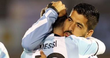 سواريز يخضع لمسحة جديدة على أمل اللحاق بقمة أتلتيكو مدريد ضد برشلونة
