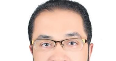 أسامة رمضان يحصد جائزة الدولة التشجيعية.. ويؤكد: أبحاثى عن منتجات طبية من كائنات بحرية
