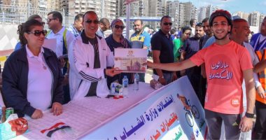 محافظ الإسكندرية يشيد بانطلاق ماراثون الدراجات من محور المحمودية 