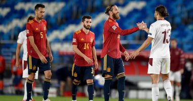 منتخب إسبانيا يصل كييف لمواجهة أوكرانيا فى دورى الأمم الأوروبية