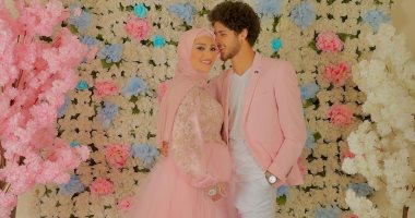 رسالة حب وغزل من زوجة أحمد الشيخ له بعد وصول مولودته الثانية كايلا.. صور