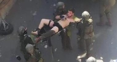 نقل جندي إسرائيلي أصيب رشقا بالحجارة بمخيم الأمعري في رام الله.. صورة