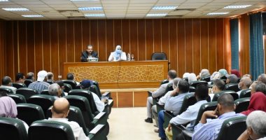 نائب محافظ أسوان توجه بترشيح مواقع لإنشاء مناطق حرفية مدعمة بالخدمات‎