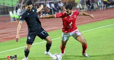 انطلاق مباراة الأهلي وبيراميدز في الجولة قبل الأخيرة للدوري