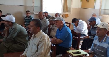 الزراعة تنظم ندوات لتعريف المربين بخدمات ومشروعات الانتاج الحيوانى.. صور