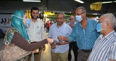 المترو يقدم هدايا مجانية للركاب فى محطتى أنور السادات والعتبة.. اعرف التفاصيل
