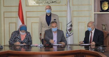 محافظ بنى سويف يشهد توقيع بروتوكول تعاون بين الكشافة والتعليم والشباب