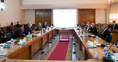 وزارتا الزراعة والرى تتفقان على تطبيق نظم الرى الحديث لتقنين الأراضى