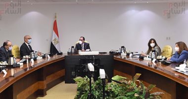 مصطفى مدبولى يتابع تنفيذ تكليفات الرئيس بتوفير 250 ألف وحدة إسكان اجتماعى