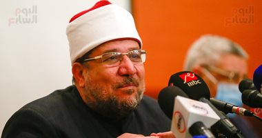 وزير الأوقاف يوافق على تصريح الخطابة لـ 69 خطيب مكافأة من المحالين للمعاش
