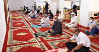 السعودية تغلق 11 مسجدًا بعد ثبوت إصابات "كورونا" بين المصلين