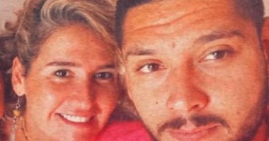 صور.. هل هنا شيحة تعيش قصة حب مع نجل شقيق إلهام شاهين؟