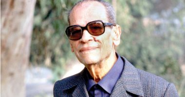 سعيد الشحات يكتب: ذات يوم 13 أكتوبر 1988.. «نوبل» تعلن فوز نجيب محفوظ بجائزتها..وسفير السويد يزوره فى منزله لإبلاغه بالخبر 