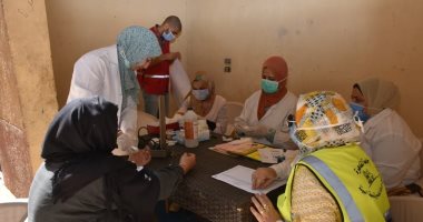 القافلة التنموية لجامعة القاهرة تواصل تقديم خدماتها لمنطقة عشش السودان 
