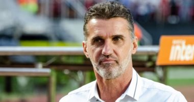كوريثنيانز البرازيلى يتعاقد مع فاجنر مانشينى أملا فى تجنب الهبوط