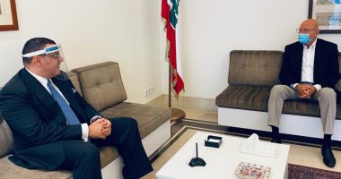 تمام سلام يبحث تطورات الأوضاع فى لبنان والمنطقة مع سفير مصر ببيروت