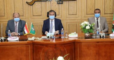 محافظ المنوفية يشدد على جاهزية المدارس والالتزام بالإجراءات الاحترازية
