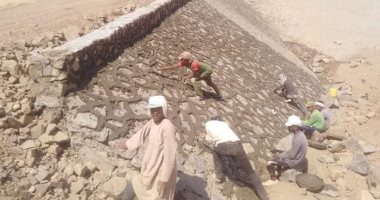 استمرار أعمال الإنشاءات بسد و4 بحيرات لمواجهة السيول في البحر الأحمر