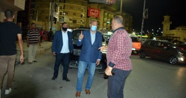 محافظ القليوبية يقود حملة مفاجئة للإشغالات والنظافة ببنها وشبرا ويحرر 21محضرا