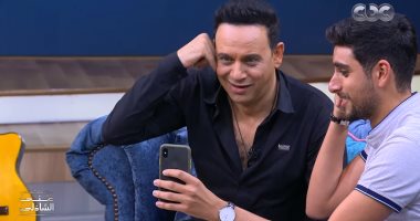 تيام مصطفى قمر يعترف لوالده: أنا زوغت من المدرسة ودخلت فيلم لمحمد رمضان