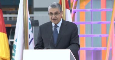 وزير الكهرباء: محطات سيمنس حولت مصر من دولة تعانى أزمة لمركز تصدير للطاقة