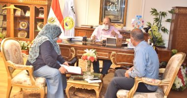 محافظ أسيوط يعلن وضع خطة لتنمية الموارد الذاتية وترشيد الاستهلاك