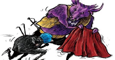 فيروس كورونا يتحدى العالم ويدخل البشر حلبة المصارعة فى كاريكاتير سعودى