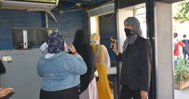 جامعة القاهرة تستقبل الطلاب بأكبر منصة تعليمية تستوعب 270 ألف طالب.. صور