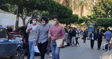 جامعة الأزهر تستقبل الطلاب فى أول أيام الدراسة وسط إجراءات وقائية.. صور
