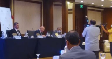 القومى لحقوق الإنسان يبدأ المائدة المستديرة لمناقشة السياسة الضريبية.. صور