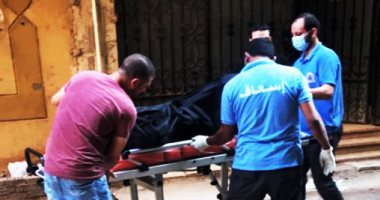 "قلب ولدى عليا حجر".. تفاصيل اتهام عامل بحرق والدته فى فيصل.. التحقيقات تكشف معاناة المتهم أزمة نفسية بسبب انفصاله عن زوجته وفصله من العمل.. والجيران يتهمونه بتكرار الاعتداء عليها بالضرب والاستيلاء على أموالها