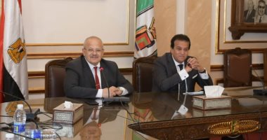 وزير التعليم العالى يشيد بجامعة القاهرة.. والخشت:تحولنا لجامعة ذكية من الجيل الثالث