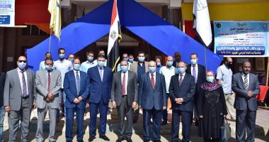 رئيس جامعة بنى سويف يفتتح المقر الجديد لقسم اللغة الفرنسية بكلية الحقوق