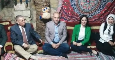 تنسيقية شباب الأحزاب تعقد ندوة فى الواحات للتوعية بأهمية المشاركة فى الانتخابات 