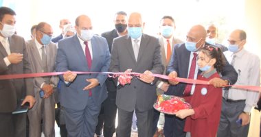 محافظ الجيزة يوجه بتحويل المكاتب والحجرات غير المستغلة لفصول دراسية لتقليل الكثافات