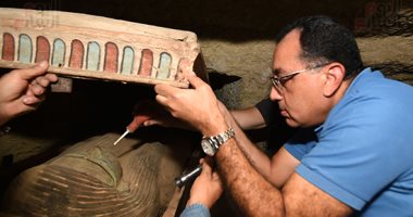 رئيس الوزراء من داخل بئر أثرى بسقارة: كشف أثرى كبير وإعلان التفاصيل قريبا