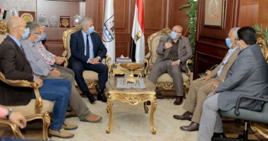 محافظ بنى سويف يبحث الخطوات العملية للنهوض بالمحافظة سياحيا.. صور