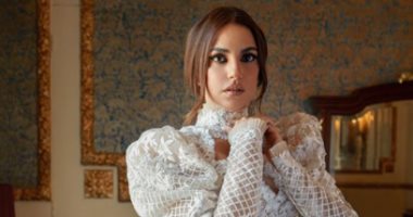 طلى بالأبيض .. درة تبهر جمهورها بفستان جديد فى أحدث جلسة تصوير