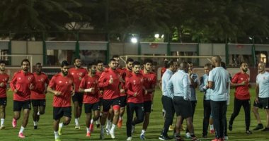 موسيمانى يُحاضر لاعبي الأهلي.. وتدريبات مُنفردة لأيمن أشرف