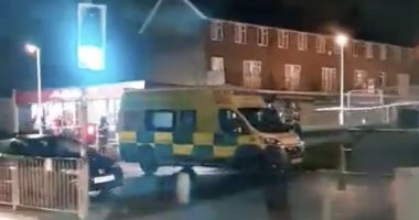 مجهول يلقى مادة غامضة تصيب زوار المطاعم بالاختناق وضيق التنفس فى بريطانيا