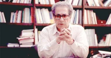 ذاكرة اليوم.. وضع صيغة الاعتراف باستقلال مصر وميلاد أنيس منصور ورحيل جنكيز خان