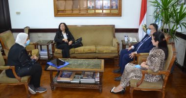 وفد من "أوشن الأمريكية" يزور جامعة الإسكندرية لبدء تنفيذ برنامج الكليات المجتمعية 