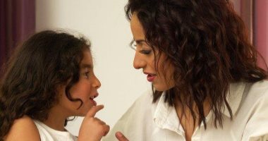 صور من الطفولة للشباب.. رسالة هند الحناوى لابنتها لينا الفيشاوى بعيد ميلادها الـ16