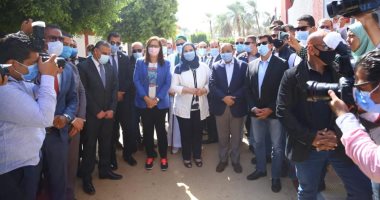 وزيرة التضامن تعلن الاستعانة بخرائط الفقر لتنفيذ مبادرة "حياة كريمة"