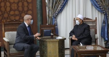 شيخ الأزهر لوزير الإسكان: دور الوزارة يحمل أهمية كبرى فى خدمة المواطن
