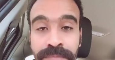 أول ظهور لمحمود الليثى بعد شفائه وأسرته من فيروس كورونا.. فيديو